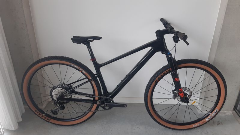 Müsing Spectre 2020 Mountainbike de segunda mano, Negro — imagen 1 de 10