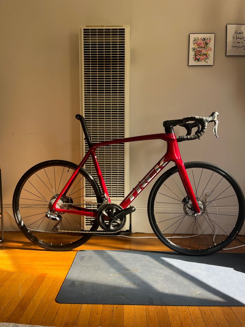 Used Trek Émonda SLR 7 2022 2022 Road & Gravel