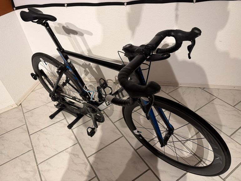 Used Giant Propel Advanced 0 2017 2017 Road & Gravel, Black — image 6 of 11