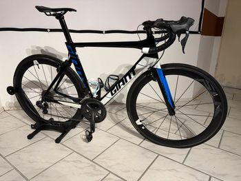 Used Giant Propel Advanced 0 2017 2017 Road & Gravel, Black — image 1 of 11