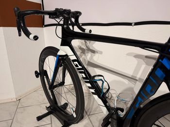 Used Giant Propel Advanced 0 2017 2017 Road & Gravel, Black — image 9 of 11