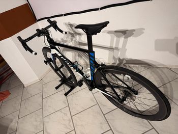 Used Giant Propel Advanced 0 2017 2017 Road & Gravel, Black — image 8 of 11