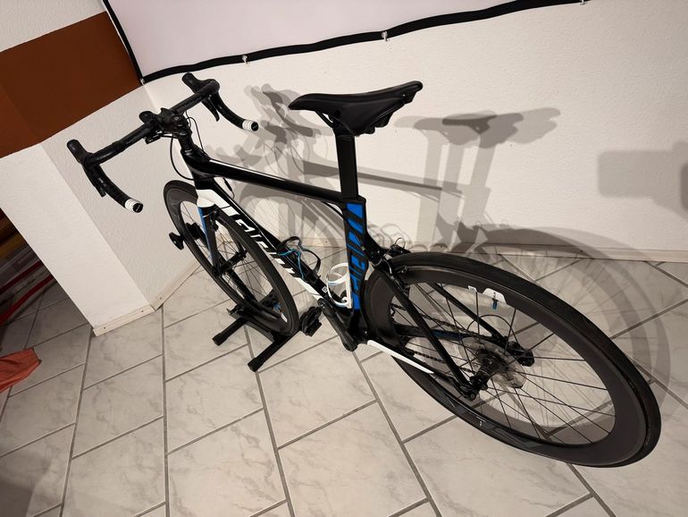 Used Giant Propel Advanced 0 2017 2017 Road & Gravel, Black — image 8 of 11