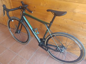 Used GT Grade Carbon Expert 2018 2018 Road & Gravel, Black — image 16 of 18