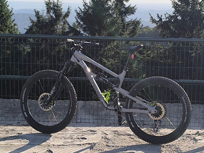 Used Nukeproof Mega 275 Alloy Comp 2021 2021 MTB