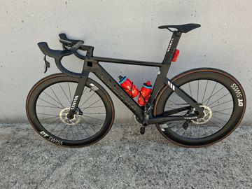Canyon Aeroad CF SLX 8 Disc AXS 2022 2022 Road & Gravel de segunda mano