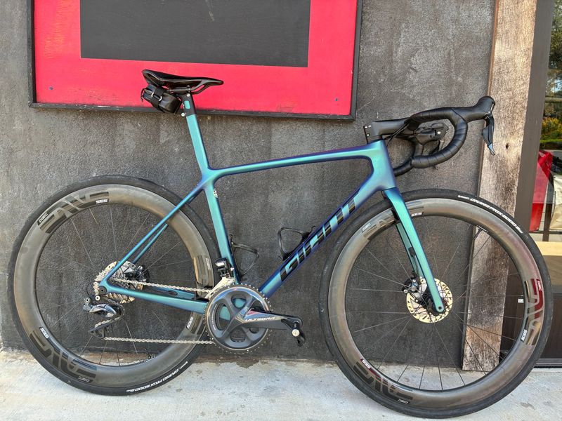 Used Giant TCR Advanced SL 0 Disc 2021 2021 Road & Gravel