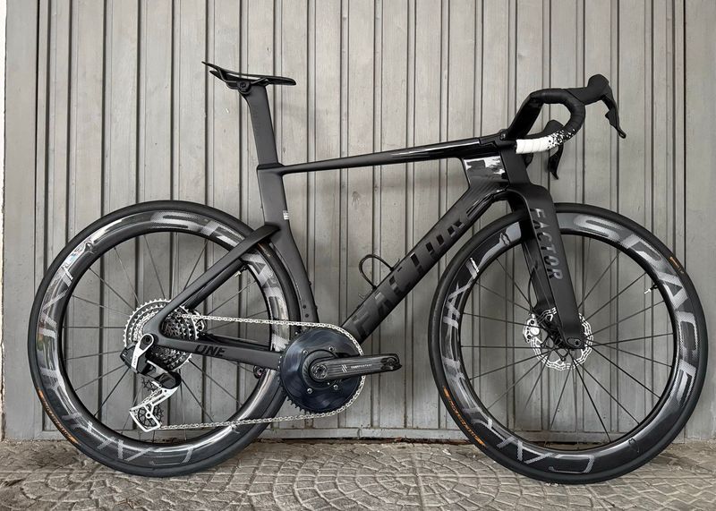 Used Factor ONE - SRAM Red w/ Power Meter 2026 2026 Road & Gravel