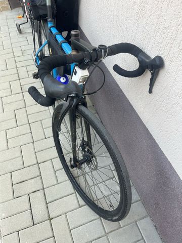 Tweedehands TRIBAN Rc500 Shimano Sora 2025 Road & Gravel — afbeelding 11 van 13