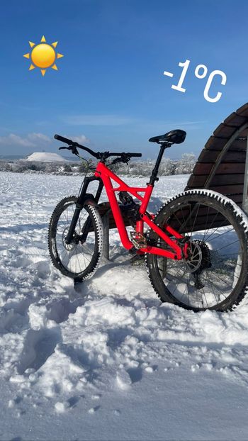 Gebrauchtes Specialized Enduro Comp 2019 Mountainbike, Rot — Bild 8 von 16