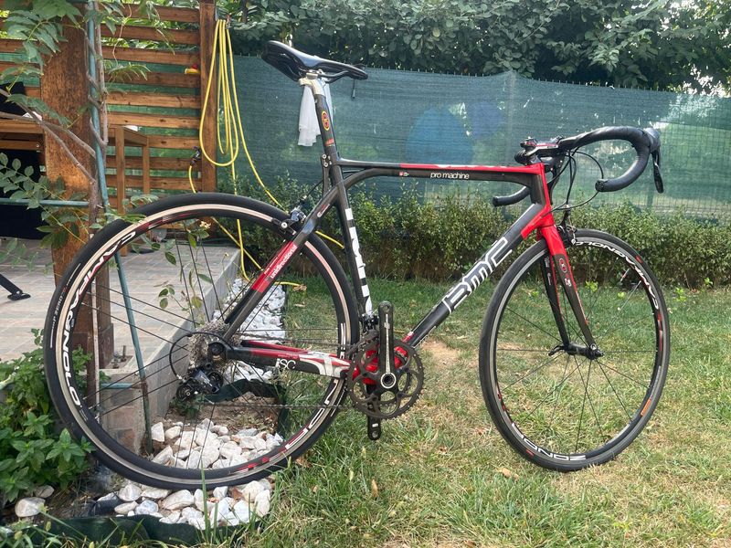 BMC 6, 3 kg BMC Pro Machine Campagnolo Chorus 2015 Road & Gravel d'occasion