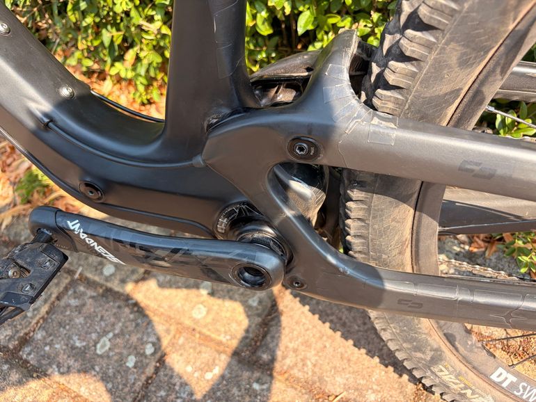 Używany Bold Linkin 135 Pro 2024 2024 Mountainbike — zdjęcie 7 z 16