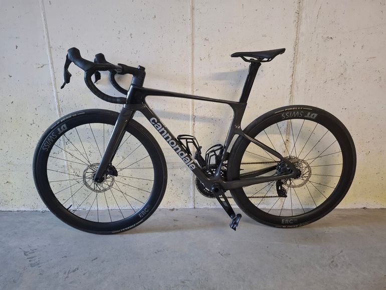 Used Cannondale SuperSix EVO SRAM Rival eTap AXS 2025 Road & Gravel, Black — image 2 of 5