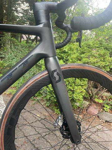Tweedehands Scott Addict RC Ultimate 2021 2021 Road & Gravel — afbeelding 11 van 13