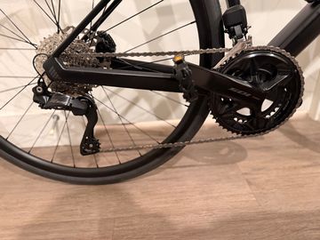 Used BMC Roadmachine TWO 2026 2026 Road & Gravel, Black — image 3 of 5