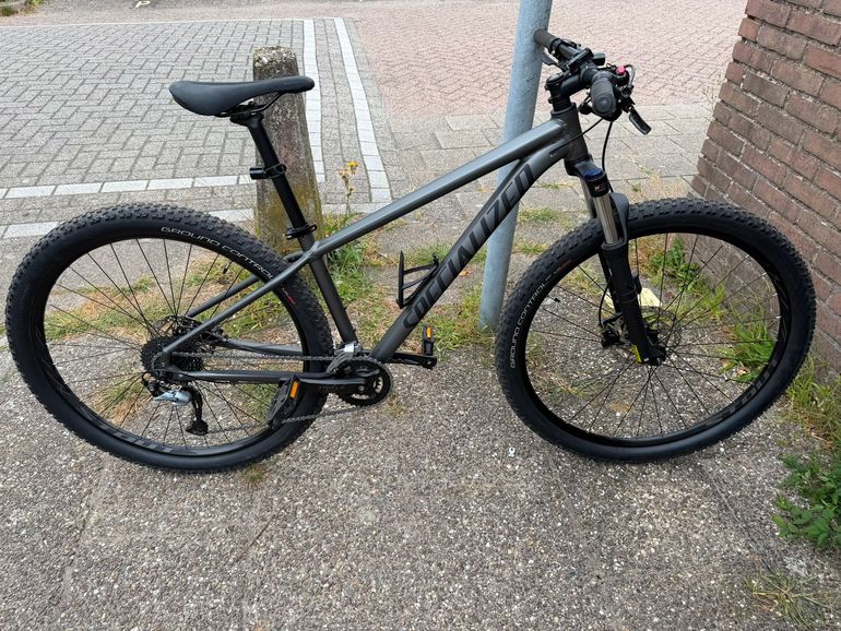 Tweedehands Specialized Rockhopper Comp 2x 2021 2021 Mountainbike — afbeelding 5 van 6