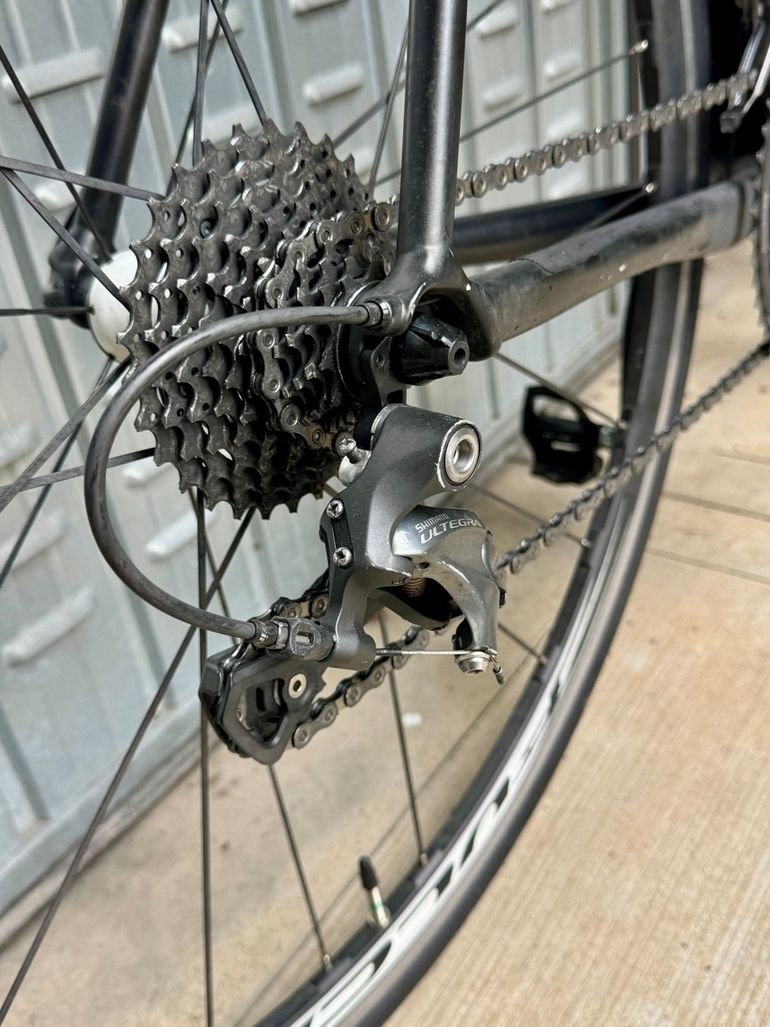 Used Cannondale Caad Shimano Ultegra 2017 Road & Gravel, Black — image 3 of 4