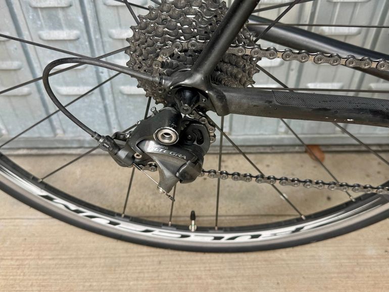 Used Cannondale Caad Shimano Ultegra 2017 Road & Gravel, Black — image 4 of 4