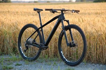 Used Qark Custom Shimano Deore 2026 Mountainbike, Black — image 1 of 13
