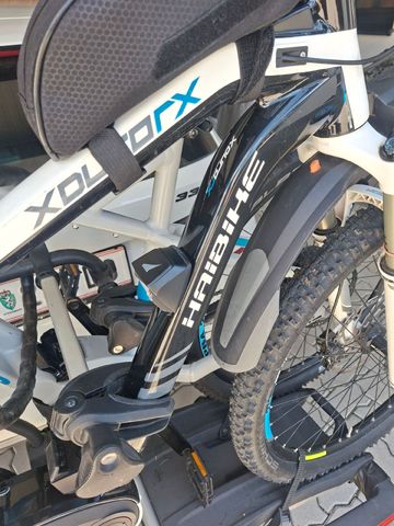 Used Haibike Xduro Shimano Deore XT 2015 Mountainbike, White — image 9 of 11