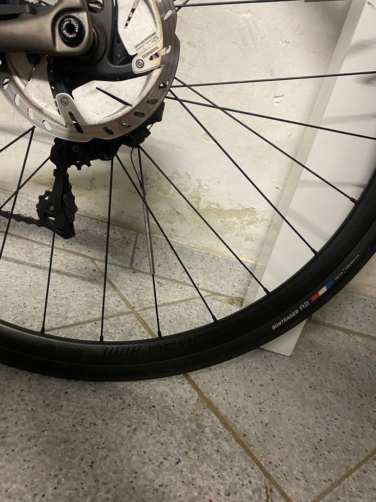Brugt Trek Émonda SL 6 Disc 2018 2018 Road & Gravel — billede 12 af 16