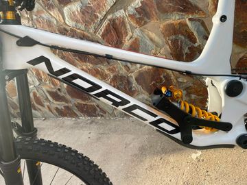 Gebrauchtes Norco Aurum SRAM GX DH 2022 Mountainbike, Weiß — Bild 6 von 11