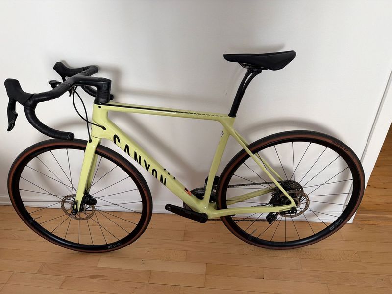 Used Canyon Endurace CF SL 7 eTAP 2022 2022 Road & Gravel