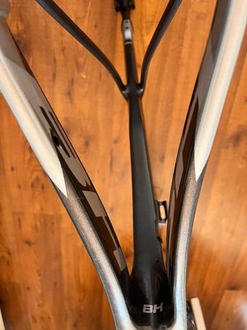 Gebrauchtes BH G8 ACR 2021 Frameset 2021 Road & Gravel, Hellgrau — Bild 3 von 17