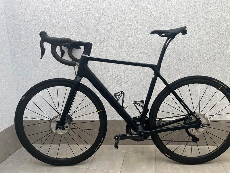 Canyon Endurace CF SL Disc 8.0 Di2 Aero 2019 2019 Road & Gravel de segunda mano