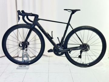 Used Orbea Orca Shimano Ultegra Di2 Powermeter 2024 Road & Gravel, Black — image 2 of 6