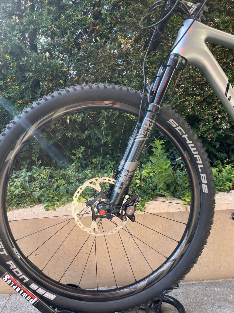 Used Canyon Exceed CF 7 2023 2023 Mountainbike, Light Gray, 29 — image 16 of 24