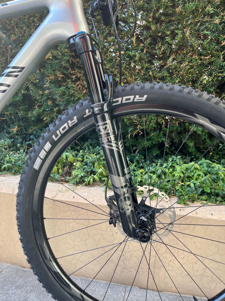 Used Canyon Exceed CF 7 2023 2023 Mountainbike, Light Gray, 29 — image 7 of 24