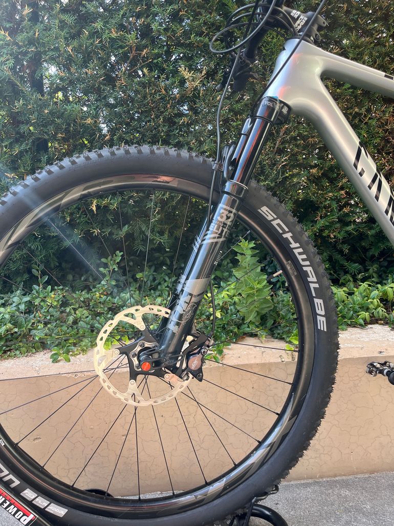 Used Canyon Exceed CF 7 2023 2023 Mountainbike, Light Gray, 29 — image 12 of 24