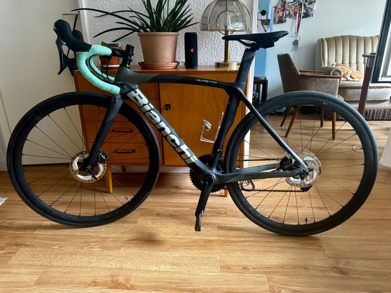 Used Bianchi Oltre Shimano Ultegra 2023 2023 Road & Gravel