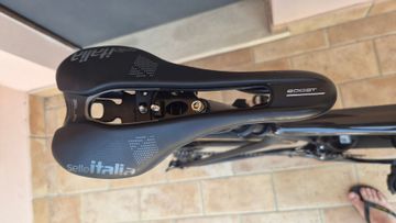 Used Scott Addict 20 2022 2022 Road & Gravel, Black — image 7 of 9