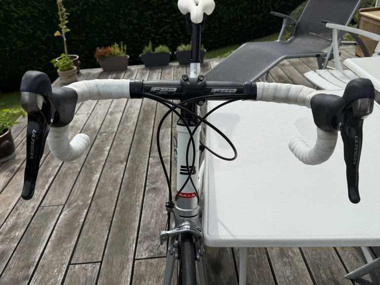 BULLS Desert Falcon 2 2010 2010 Road & Gravel usato, Bianco — immagine 5 di 10