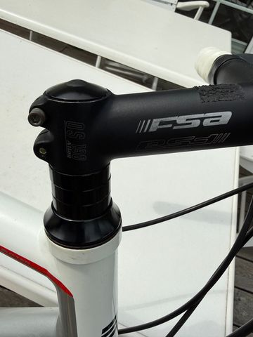 BULLS Desert Falcon 2 2010 2010 Road & Gravel usato, Bianco — immagine 3 di 10