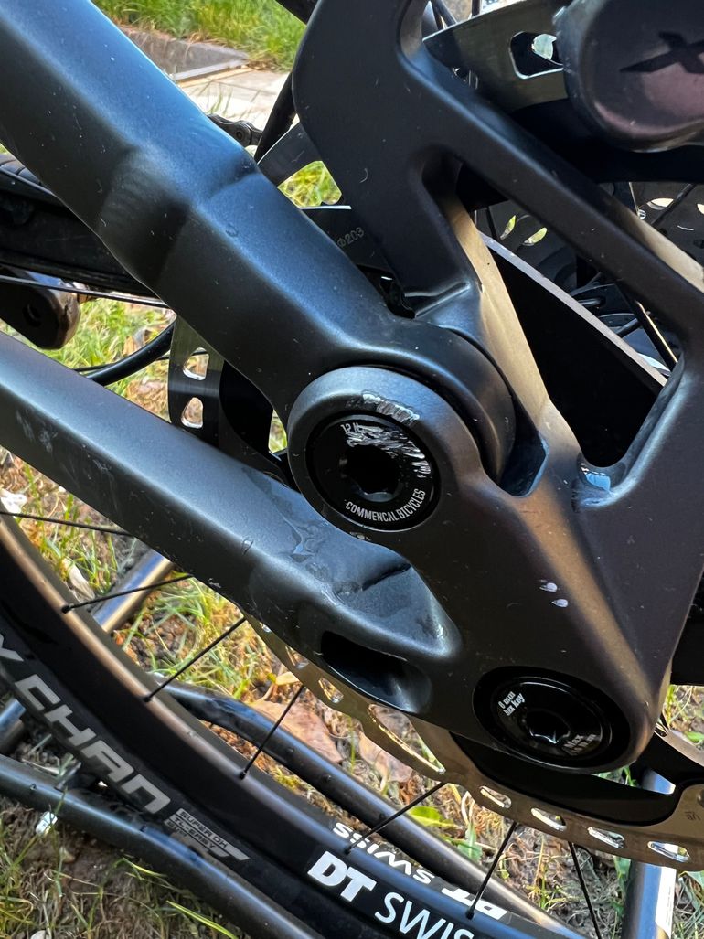 Gebrauchtes Commencal META TR V4 ESSENTIAL 2022 2022 Mountainbike, Hellgrau — Bild 7 von 9