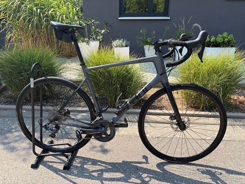Used CUBE Attain GTC SL 2022 2022 Road & Gravel