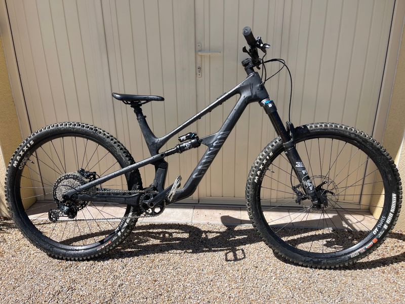 Brugt Canyon Spectral CF 7 2025 2025 MTB