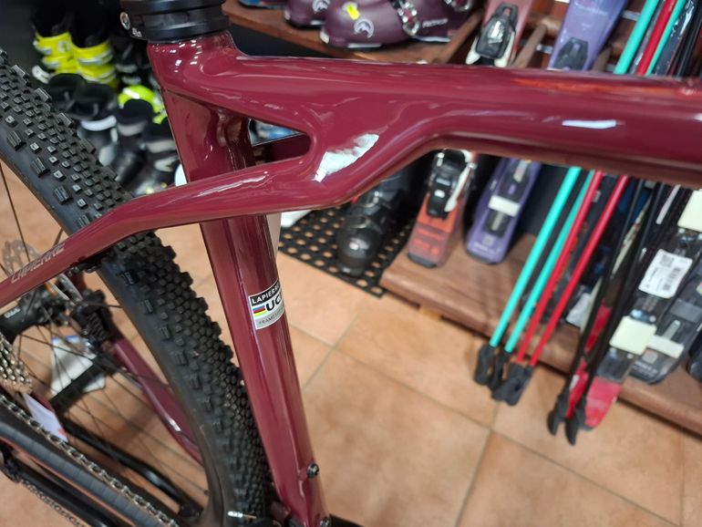 Lapierre Crosshill CF 6.0 2025 2025 Road & Gravel usato, Rosso — immagine 5 di 7