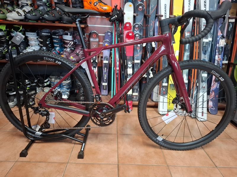 Käytetty Lapierre Crosshill CF 6.0 2025 2025 Road & Gravel