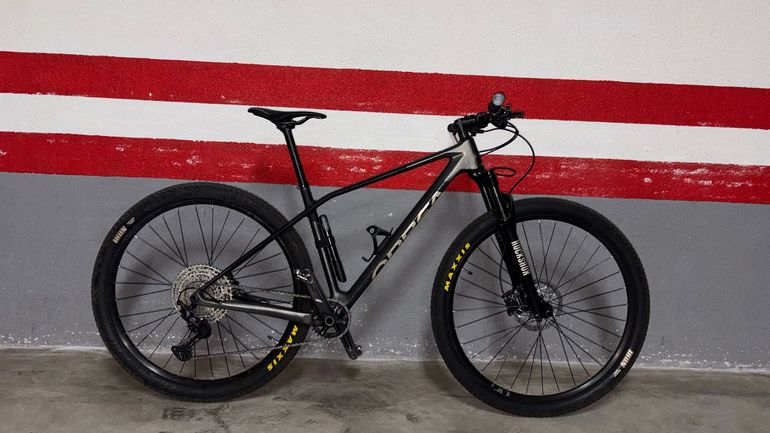 Brugt Orbea ALMA M50 2024 2024 Mountainbike — billede 2 af 8