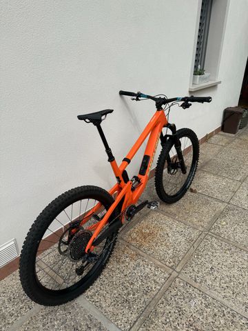 Gebrauchtes Santa Cruz Bronson SRAM GX Eagle 2024 Mountainbike, Orange — Bild 4 von 4