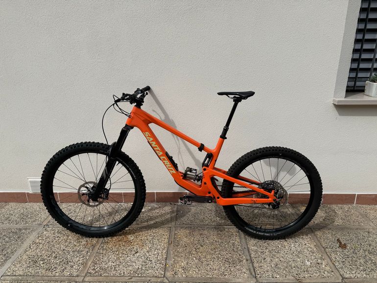 Gebrauchtes Santa Cruz Bronson SRAM GX Eagle 2024 Mountainbike, Orange — Bild 2 von 4