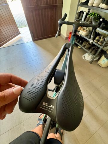 Brugt Canyon Aeroad CF SLX 7 eTap 2024 2024 Road & Gravel — billede 5 af 12