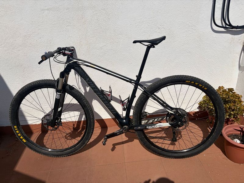 Specialized Stumpjumper Shimano Deore XT 2014 MTB d'occasion