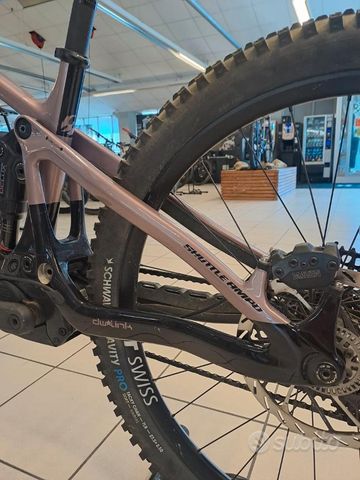 Used Pivot AMP'd da XS a XL 2026 Mountainbike, Purple — image 2 of 5