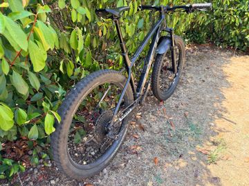 Brugt Trek Roscoe 7 2022 2022 Mountainbike — billede 2 af 3