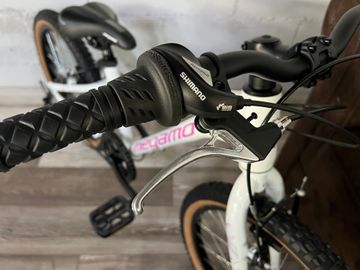 Megamo 20" GO 2027 2027 Mountainbike usato, Bianco — immagine 7 di 16